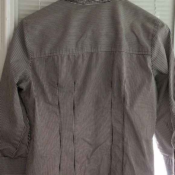 Back/white Striped Shirt. Small - Picture 3 of 5